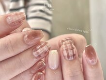 ウヌ(Un.)/くすみピンクチェックデザイン♪