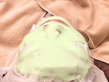 ももとゆでたまご/鎮静&毛穴引き締めマスク