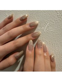 beige mag