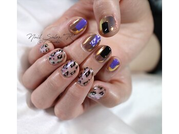 ネイルサロン R/スタイリングコース