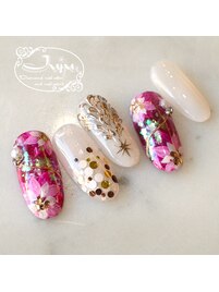 クリスマス　ポインセチアネイル