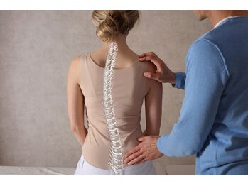 エミナル(EMINALu)/姿勢，歪み改善