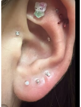 サロン デ リブレ 加古川店(salon de Libre)/あのキャラの耳ツボジュエリーも