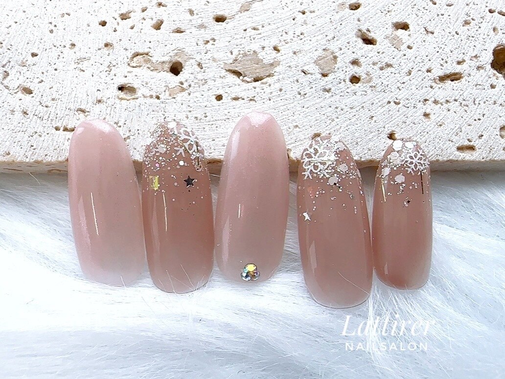 2025年-2026年冬トレンド】ピンクのネイルデザイン集｜人気順｜8ページ