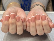 結(Yui)/ピンク×ホワイトフレンチ