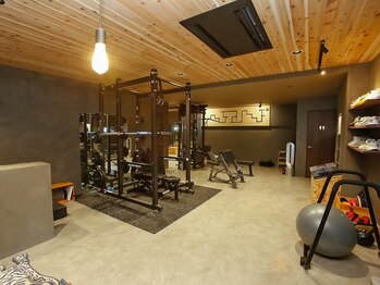 エーボディ(A-BODY)/広々とした店内