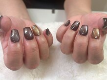 エムシーベル(m.c bell)/かっこ可愛いマグネットネイル