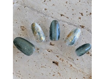 アレミティ(Aremiti)/12月ニュアンス