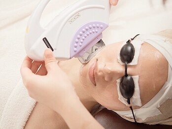 サロン セリア アンド ビーモア(salon SERIA&Be more...)/光フェイシャル