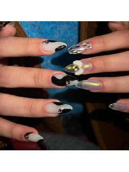 BLACK Design×aurora