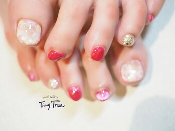 タイニーツリー(Tiny Tree)/お花ペディキュア
