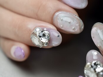 ファン ネイルサロン スクール(Fun)/定額デザイン+ワンジュエリー