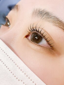 グリット(grit.)の写真/≪目元から立ち上げ目が大きく見える！≫潤い・ぱっちり・長さ・束間が際立つ☆自然で美しい仕上がりに♪