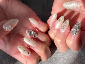 ケイプラス(K PLUS)/ホワイトネイル