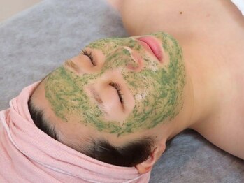 ココ 宮崎店(COCO)の写真/『施術前後の違いに感動』ダウンタイムなし&肌質や悩みに合わせオーダーメイド!ハーブピーリングで陶器肌♪