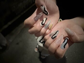 エーユービー(A.U.B.)の写真/【深爪や亀裂にお悩みの方必見】A.U.B.で長さ出し☆自然で綺麗な長さ出し&理想の指先に♪