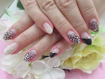 プルミエ ネイル(Premier Nail)/手描き☆黒レース