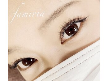 ファミリア/高級ミンク本数無制限付け放題