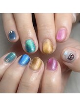 モモ(Momo)/クライナーネイル