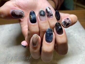 ネイルサロン クリスタルリーフ(Nailsalon Crystal Leaf)/