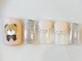 クマのぬいぐるみ