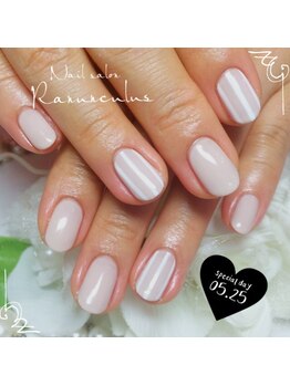 ラナンキュラス(Ranunculus)/Office☆ストライプNail