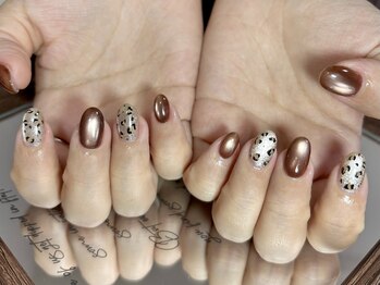 ミューネイル(Miu Nail)/豹柄デザイン