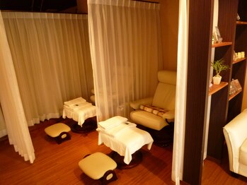 リーフ Ｌｅａｆ/店内