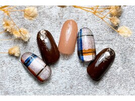 チェックネイル