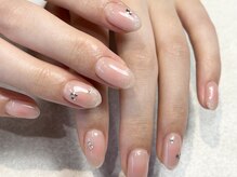 ミチル(Michill)/チークネイル×ブライダルネイル