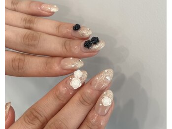 エイチ 立川北口店(H)/ワンホン薔薇ネイル