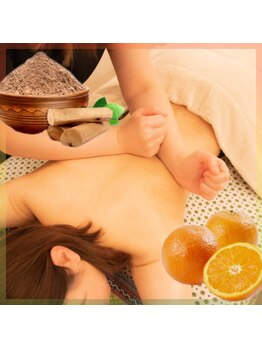 トータルリラクゼーション ティアラ(Tiara)の写真/【4-6月限定】白檀×マンダリン。心を整えて深呼吸を誘う白檀の高貴な香りに包まれるバリニーズオイル。