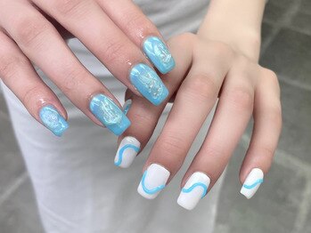 イビズ 新宿店(eviz)/ぽこぽこネイル