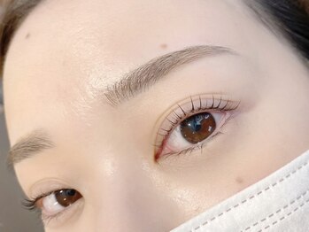 ノク(nok)/まつ毛と眉で一気に垢抜け