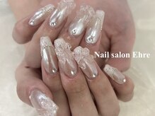 ネイルサロン エーレ 梅田店(Ehre)の雰囲気（持ち込みデザイン可/リボンネイル/ちゅるんネイル/アート10本）