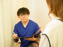 潤整骨院/カウンセリングの様子