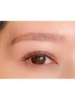 クオン(KUON)の写真/あなたの好みや雰囲気に合わせてなりたいお目元を実現◎トレンドの束感仕上げでぱっちりおめめをGET♪