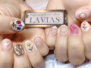 プロフェッショナル ネイルサロン ラヴィアス(LAVIAS)/【ジェル】10本アートし放題
