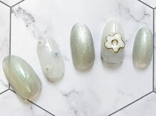 ベアー(Bare)/NV フラワーモチーフ