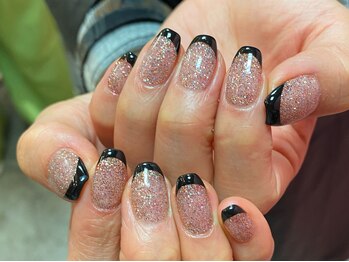 カーティシーネイルズ(curtisii NAILS)/