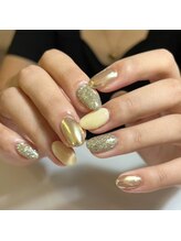 ウズ(UZU)/ゴールドネイル