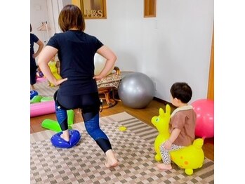 エイチアンドエス(H&S)