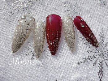 ムーンズ(Moon's)/