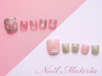 ネイル マテリア 池袋店(Nail Materia)の写真/【初回オフ無料/フットバス込み】おしゃれな足元は大人女子のたしなみ♪サンダル映えデザイン多数あります!