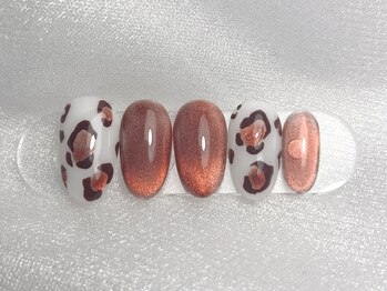 ネイルバイピヌ(nail by pinu)/定額デザインアートコース