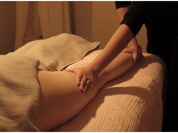 ハーバルウェルネス リタ(Herbal Wellness Rta)/「寝落ち圧」マッサージ