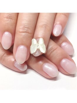 ネイルサロン アテナ(Athena)/ワンカラー&蝶々パーツ