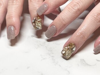 エシェナ(Eche’na)/パーツ埋め尽くしネイル☆