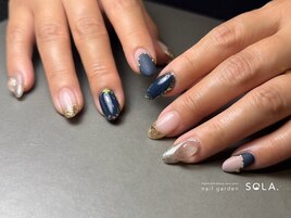 トレンドデザイン×ネイビー