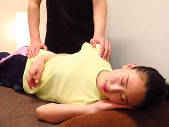 骨盤メディカル整体院 岡山大供院/背中・肩のこりもお任せ!